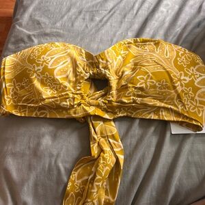 Lexbreezy Crop Top NWT